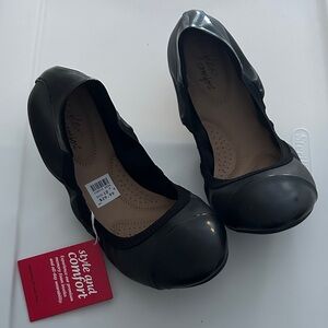 NET Black Ballet Flats
